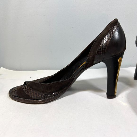 Chloe Leather Suede Cut Out Peep Toe Heels Women's 38.5 (US 8.5) - Picture 5 of 11